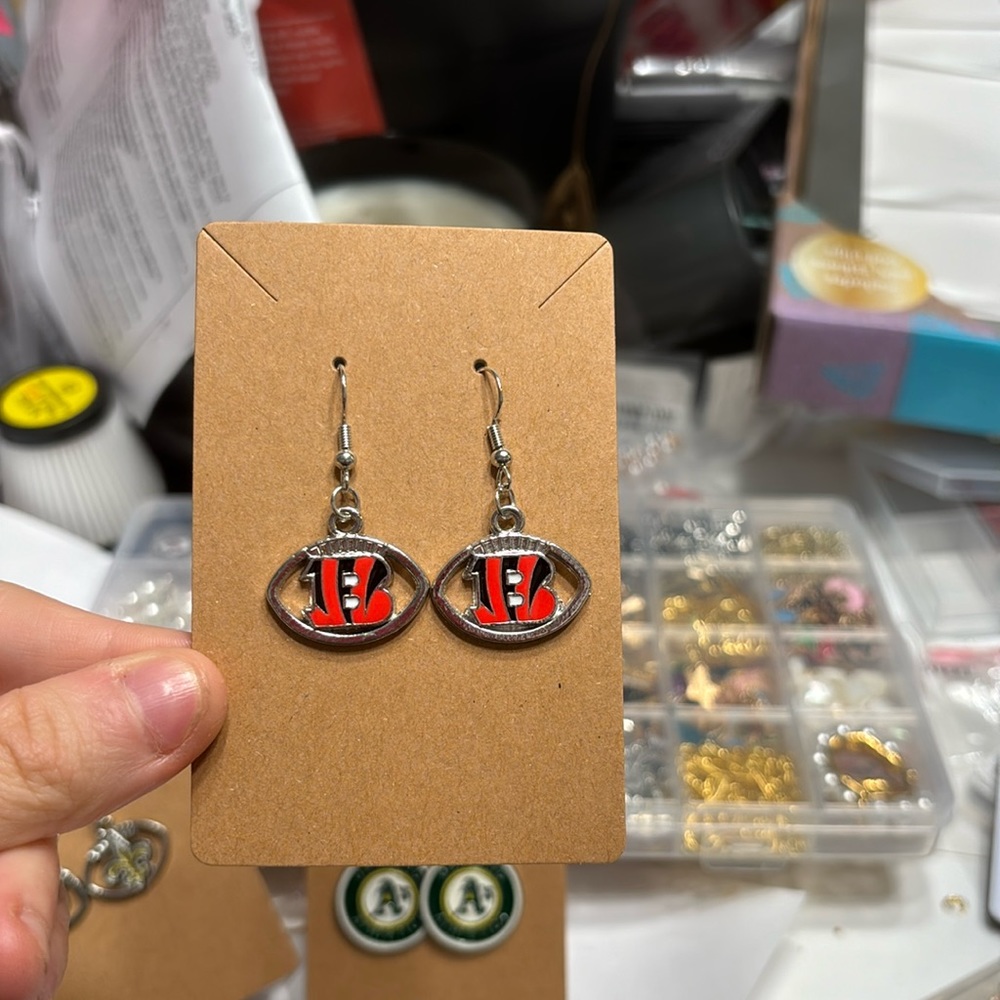 Cincinnati bengals earrings ♥️